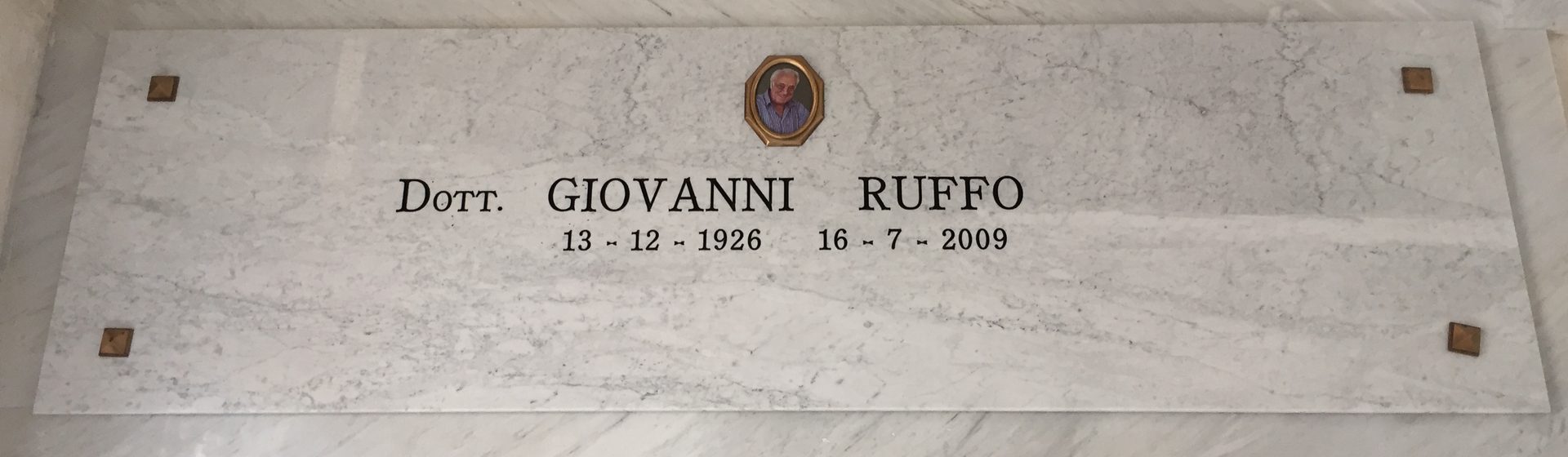 G. Ruffo's Tombstone.JPG